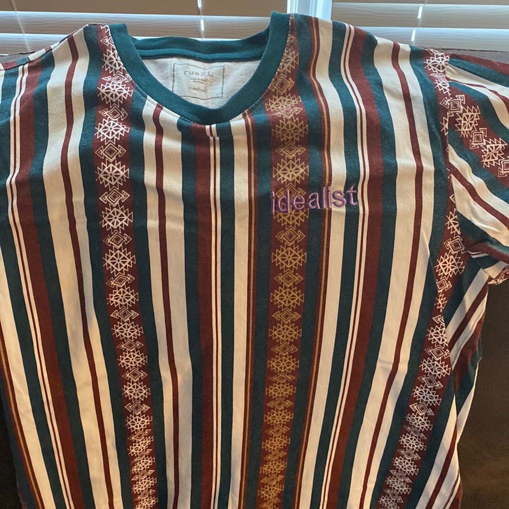 Rue 21 Short Sleeve Tee Shirt